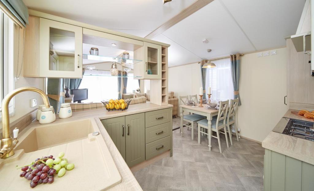 Holiday home Billing Aquadrome